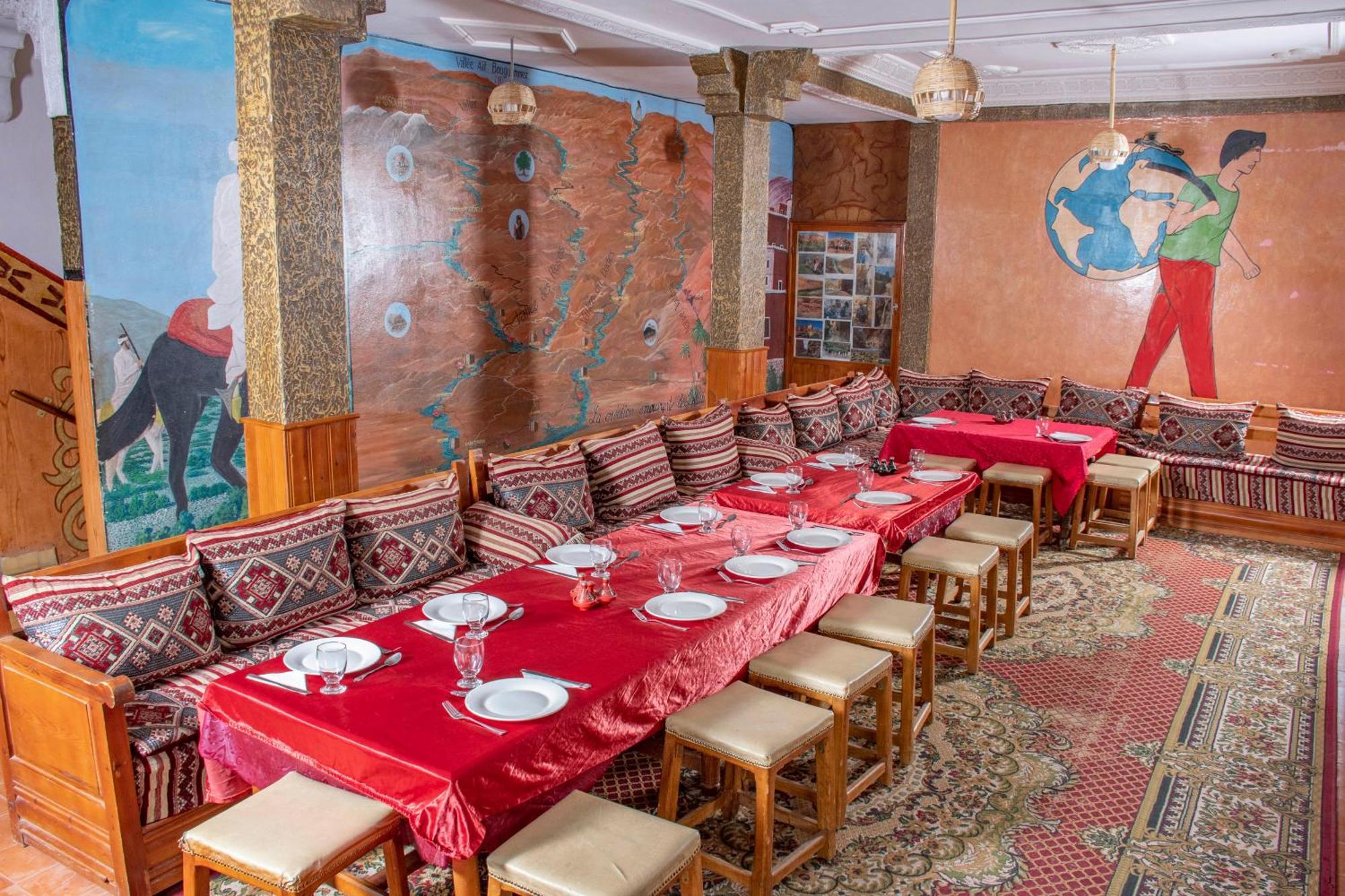 Hotel Awayou Bou Tharar Экстерьер фото